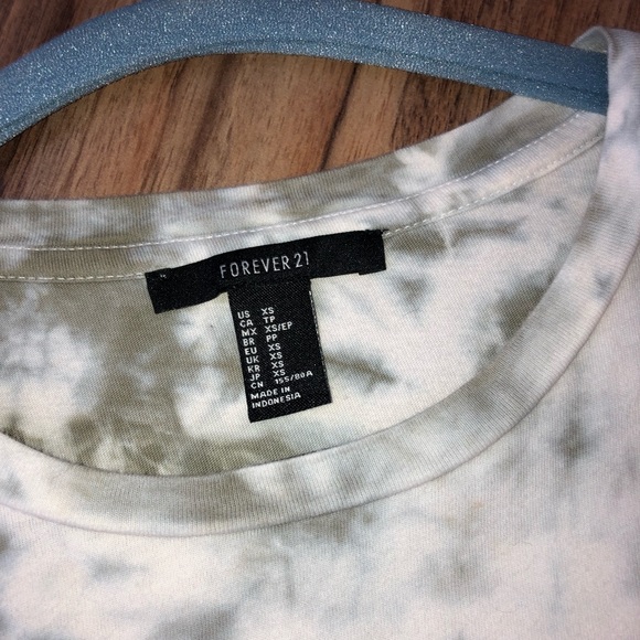 Tie-dye, T-shirt - Picture 2 of 2